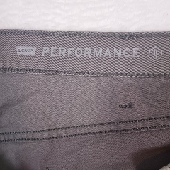 Levis 541 Athletic Fit Performance Stretch Gray Pants Mens W38 L32 Fits 40x30 - Picture 11 of 15